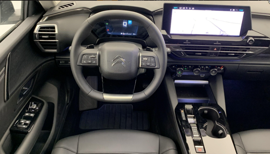 CITROËN - C5 X PureTech 130 EAT8 Plus 10