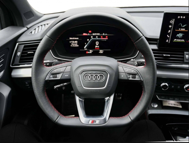 AUDI Q5 40 TDI 204 CH S TRONIC 7 QUATTRO S LINE 1