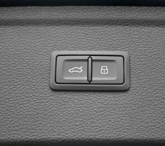 AUDI Q5 40 TDI 204 CH S TRONIC 7 QUATTRO S LINE 10