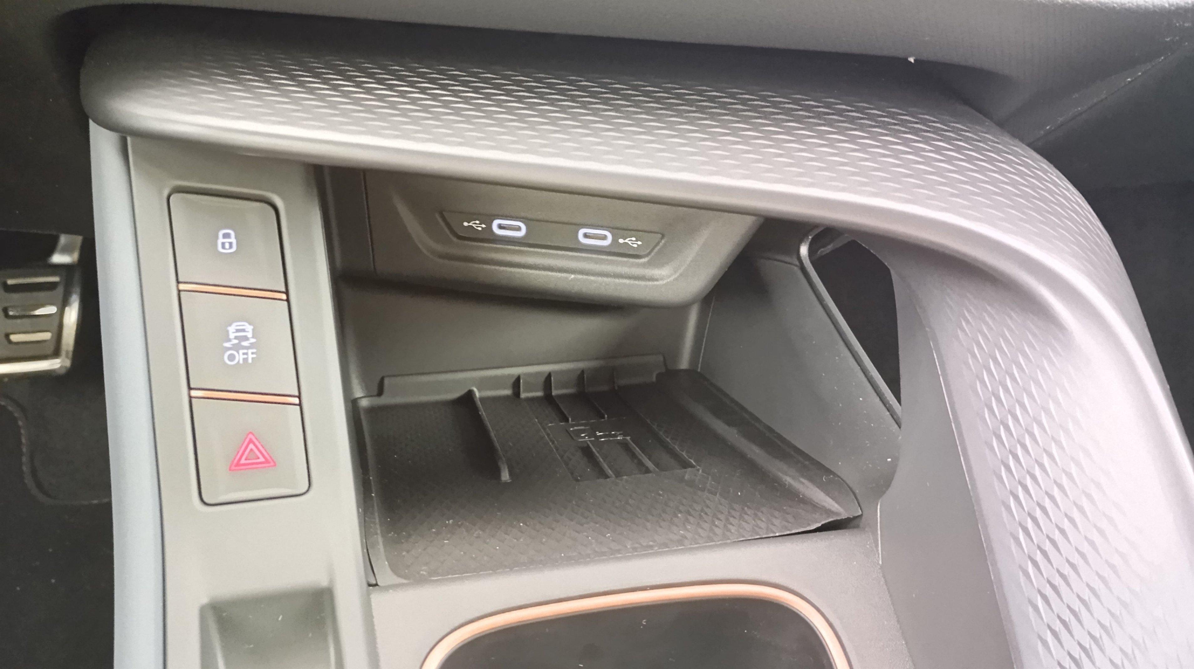 Cupra - Terramar 1.5 eTSI Hybrid 150 ch DSG7 V 16