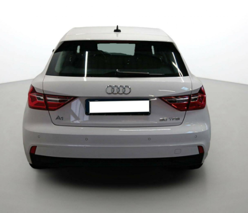 AUDI A1 SPORTBACK 30 TFSI 110 CH S TRONIC 7 DESIGN 4