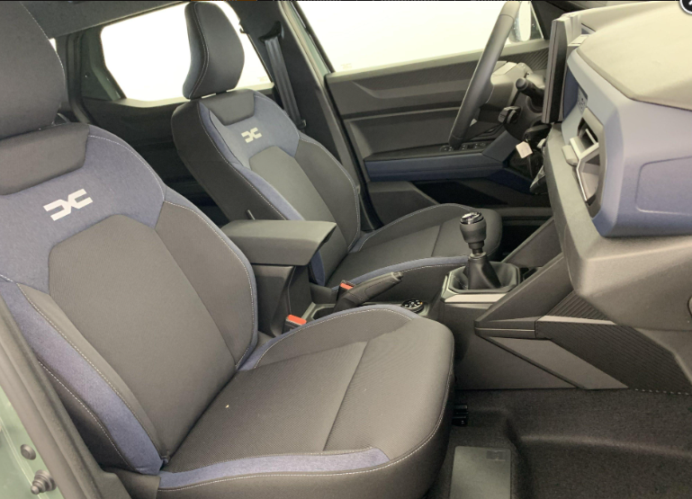 Dacia - DUSTER TCe 130 4x4 Expression 6