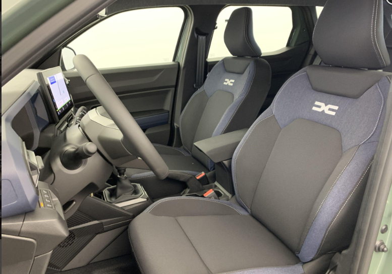 Dacia - DUSTER TCe 130 4x4 Expression 16