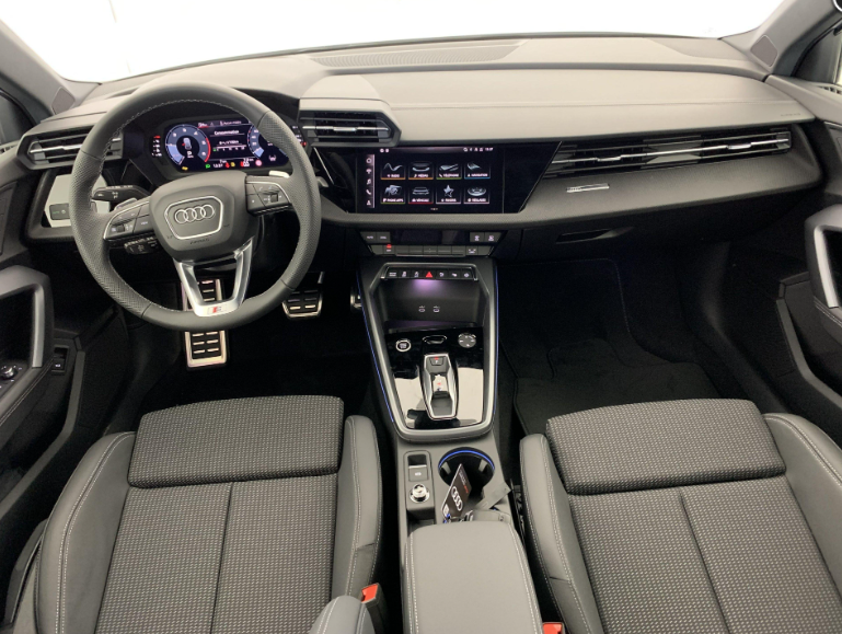 Audi - A3 SPORTBACK NOUVELLE 35 TDI 150 S TRONIC 7 S LINE 18