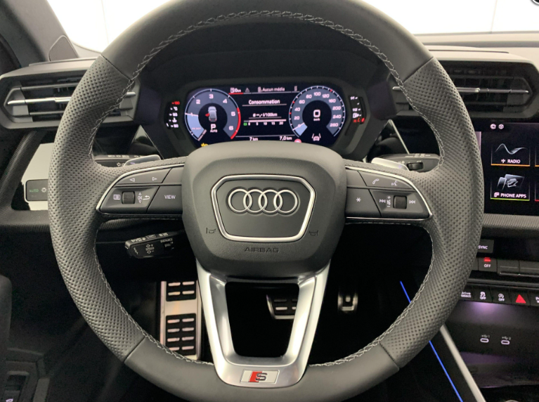 Audi - A3 SPORTBACK NOUVELLE 35 TDI 150 S TRONIC 7 S LINE 20