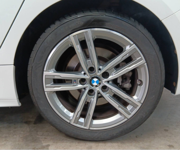 BMW SERIE 1 F40 120I 178 CH DKG7 M SPORT 6