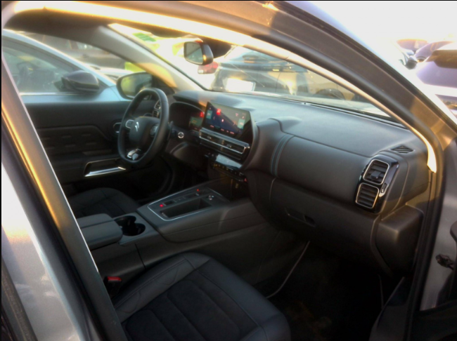CITROEN C5 AIRCROSS HYBRIDE RECHARGEABLE 225 E-EAT8 SHINE 3