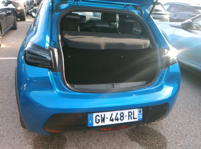 PEUGEOT 208 PURETECH 100 S&S BVM6 GT 3