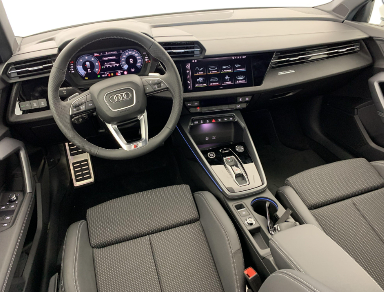 Audi - A3 SPORTBACK NOUVELLE 35 TDI 150 S TRONIC 7 S LINE 19