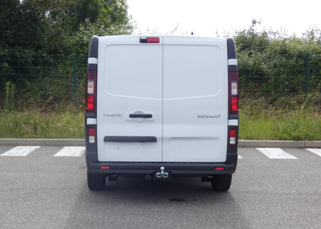 RENAULT - TRAFIC FOURGON L2H1 3T BLUE DCI 130 GSR2 ADVANCE 5
