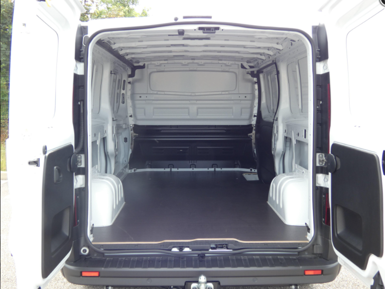 RENAULT - TRAFIC FOURGON L2H1 3T BLUE DCI 130 GSR2 ADVANCE 7