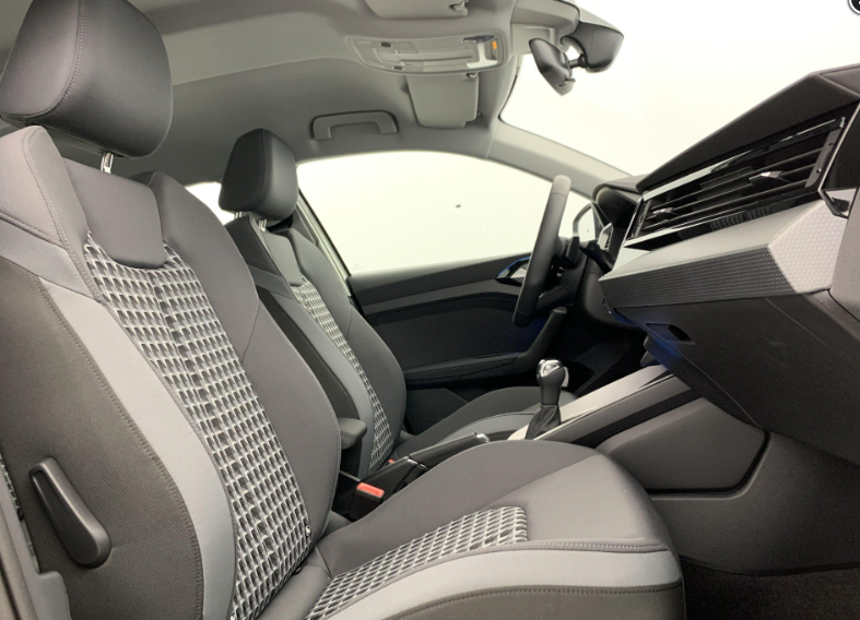 Audi - A1 Sportback 30 TFSI 116 CH S TRONIC 7 ADVANCED 6