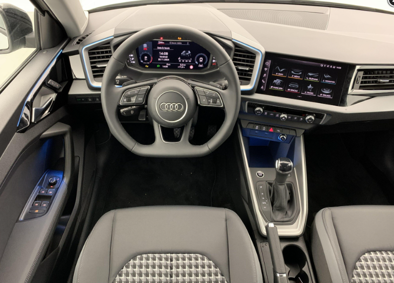 Audi - A1 Sportback 30 TFSI 116 CH S TRONIC 7 ADVANCED 10