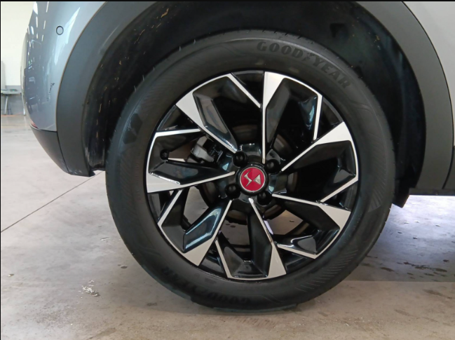 DS DS 3 CROSSBACK DS3 CROSSBACK PURETECH 130 EAT8 PERFORMANCE LINE+ 6