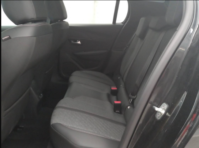PEUGEOT 208 PURETECH 100 S&S BVM6 ALLURE 8