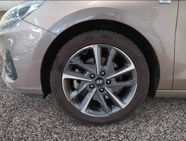 HYUNDAI i30 1.0 T-GDI 120 DCT-7 HYBRID 48V CREATIVE 6