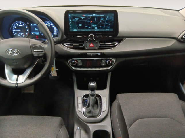HYUNDAI i30 1.0 T-GDI 120 DCT-7 HYBRID 48V CREATIVE 11