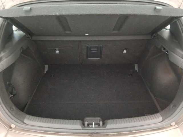 HYUNDAI i30 1.0 T-GDI 120 DCT-7 HYBRID 48V CREATIVE 12