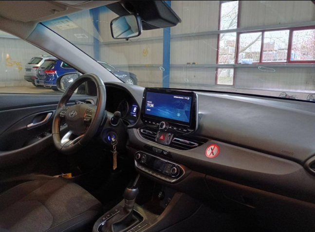 HYUNDAI i30 1.0 T-GDI 120 DCT-7 HYBRID 48V CREATIVE 13