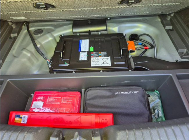 HYUNDAI i30 1.0 T-GDI 120 DCT-7 HYBRID 48V CREATIVE 8