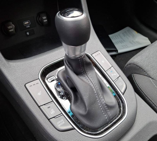 HYUNDAI i30 1.0 T-GDI 120 DCT-7 HYBRID 48V CREATIVE 13