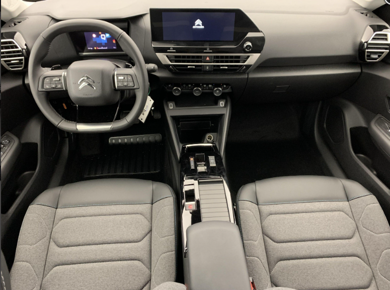 CITROËN - C4 PureTech 130 EAT8 Plus 9